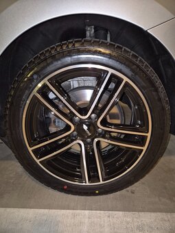 Sailun ICE BLAZER Alpine EVO 1 235/45 R18 98V - 2