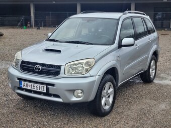 TOYOTA RAV4 2,0D-4D   4x4 - 2