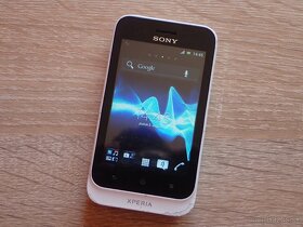 Sony Xperia Tipo (ST21i) - 2