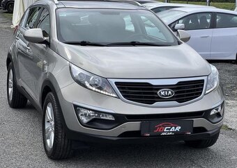 Kia Sportage 2.0i 16v PANORAMA KAMERA benzín manuál 120 kw - 2