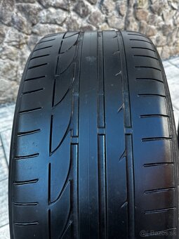 Bridgestone potenza S001 235/40 r19 - 2