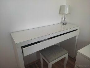 Malm ikea kozmeticky/odkladaci stolík+ stolička jysk malling - 2