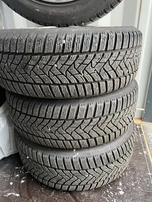 205/50 r17 zimne - 2