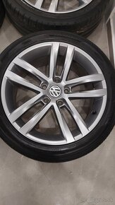 225/45 R17 Elektróny z VW GOLF R-line - 2