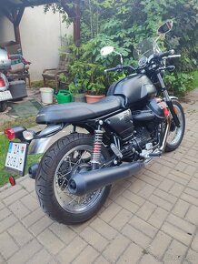 Moto Guzzi V750 III Special 2018 10500km - 2