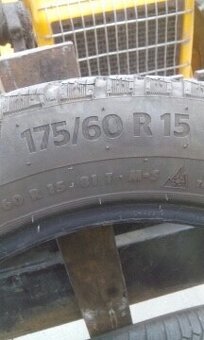 Pneu zimne 175/60 R15 - 2