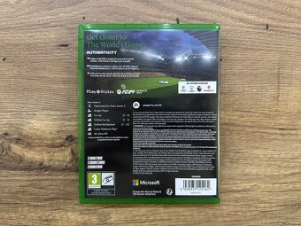 FC 24 CZ na Xbox One / Series X - 2