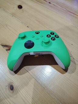 Xbox Velocity Green ovládač - 2