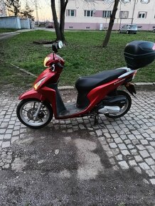 Honda Vision 110 - 2