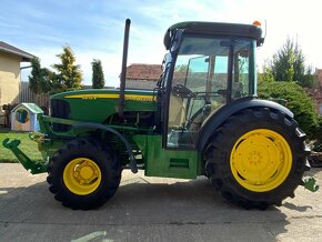 John Deere 5615 V Vinohradnícky a Záhradnícky traktor - 2