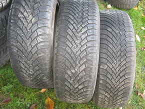 zimne 215/60R16 - 2