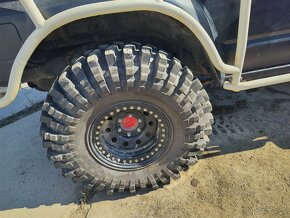 Maxxis mud trepador 38.5x12.5 r16  beadlock disky 6x139.7 - 2