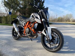 KTM DUKE 690 - 2