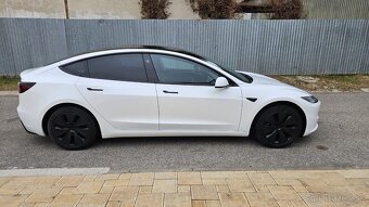 odstupim leasing Tesla 3 2024 - 2