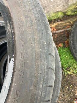 225/45R18 letne - 2