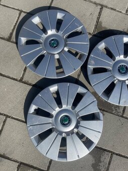 Puklice,kryty kolies Škoda Fabiu r14" - 2