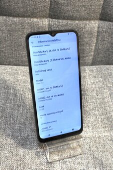 Motorola Moto E13 (plne funkčný) - 2