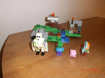 Lego Minecraft The Iron Golem - 2