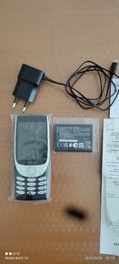 Nokia 8210 4G - 2