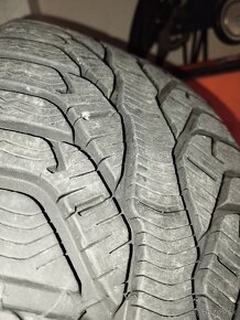 Predam pneumatiky 205/65r15 - 2