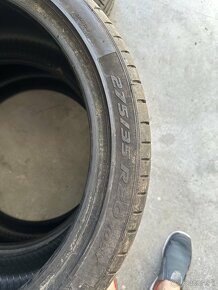 Pirelli 275/35 R20 - 2