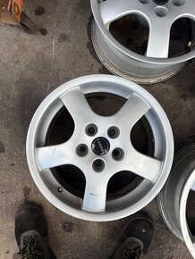 Hlinikove disky 5x114.3r16 Borbet - 2