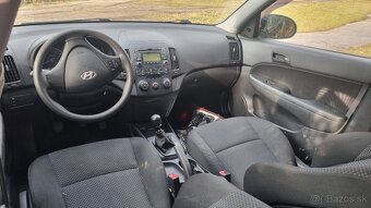 Rozpredam hyundai i 30 1.4 16v 80kw - 2