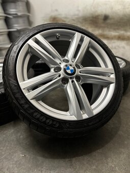 Letná sada 5x120 R18 BMW F20 F21 Mpacket Dvojrozmer 386M - 2