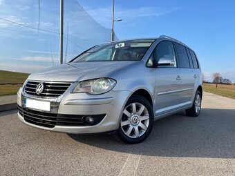 Volkswagen Touran 2.0 TDI DSG Highline Facelift - 2