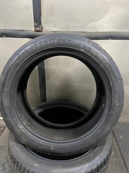 Orium UHP 225/45R17 - 2