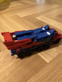 Optimus Prime Transformers - 2