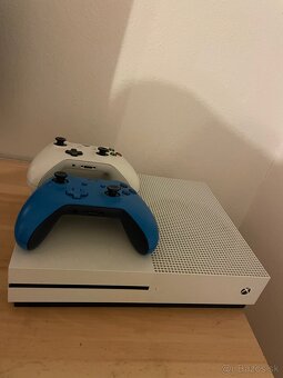 Xbox one s - 2