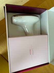 Philips Lumea IPL 7000 SC1997/00 - 2