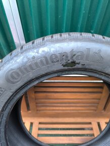 Continental 235/55R18 - 2