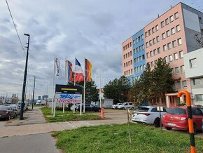 Prenájom kancelárskych celkov od 148m2 do 229m2, jednot… - 2