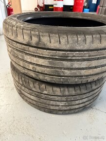 Goodyear Eagle 245/45 r19 DOT0422 - 2