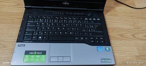 Fujitsu lifebook 8gb RAM, SSD - 2