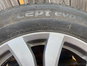 Zimné pneumatiky 235/60R18 - 2