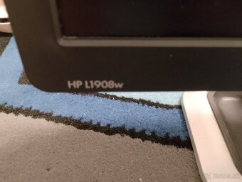 LCD HP L1908w - 2