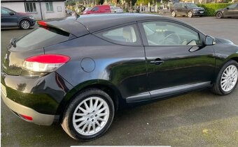 RENAULT MEGANE 3 COUPE ZADNE SKLO - 2