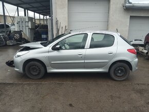 Peugeot 206 Plus Rozpredám - 2