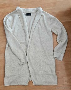 Zara - ležérny sveter s vreckami - 2