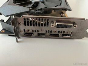 ASUS ROG STRIX RX Vega 56 GAMING OC - 2