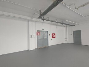 Prenájom Výrobné a skladové priestory 400 m2, Liptovský Miku - 2