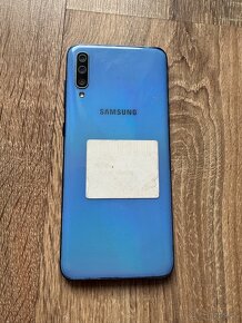 Samsung Galaxy A70 A705F - 2