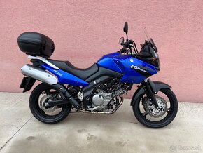 Suzuki DL 650  V-strom  ,rok 2004 57000km km - 2