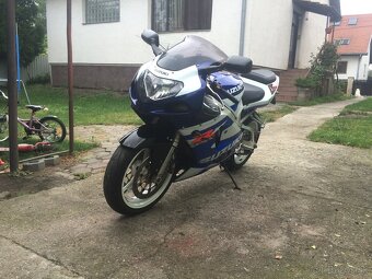 Suzuki gsxr750 - 2