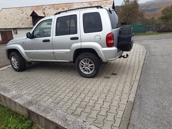 Jeep cherokee 2,5 - 2