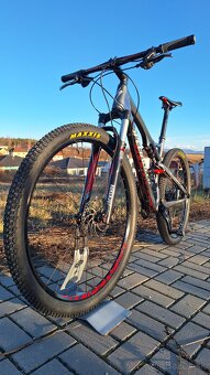 SPECIALIZED EPIC COMP vel: L - 2