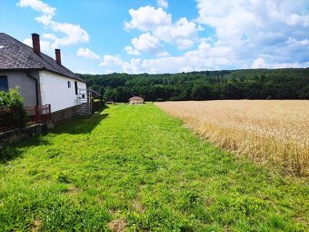 Stavebný pozemok v obci Kokošovce - 650 m2 - 2